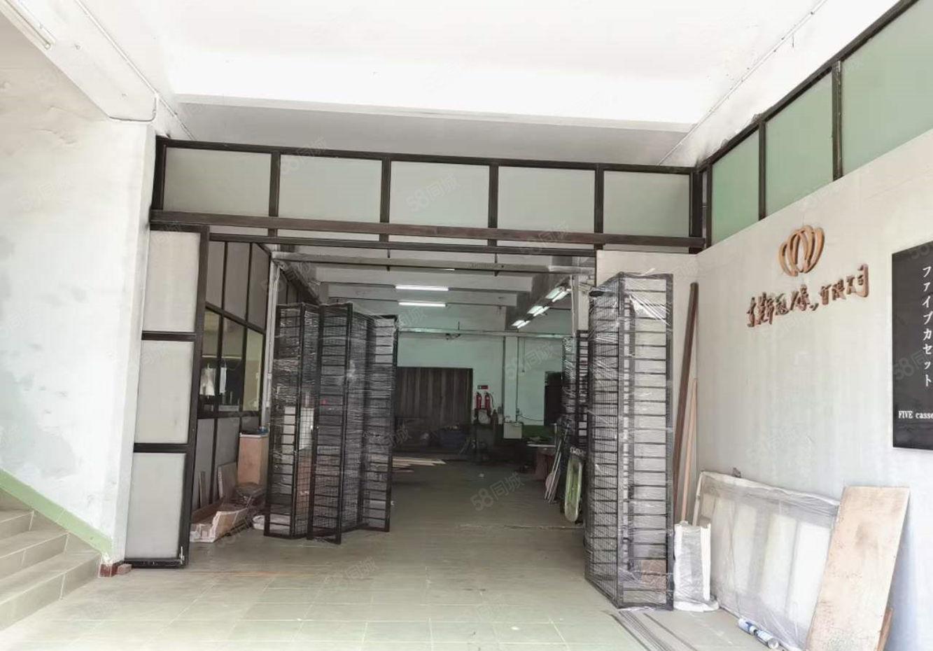 现成喷油环评!塘厦高速出口旁出租一楼1400平现成装修大小分