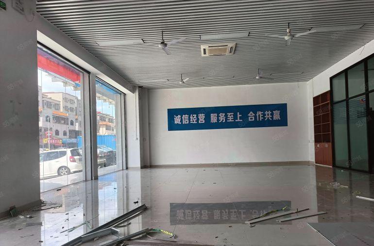 塘厦浦心湖门面一楼300平仓库厂房出租，精装修 主干道人流旺