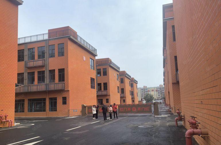 12元起石鼓靠深圳地区楼上带装修1000平米厂房出租