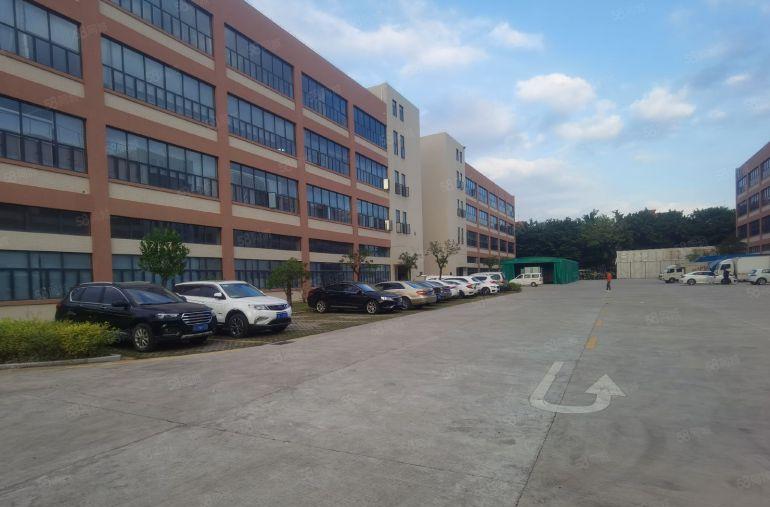 12元起租！塘厦沙湖新出一楼2200平厂房仓库出租，空地超大