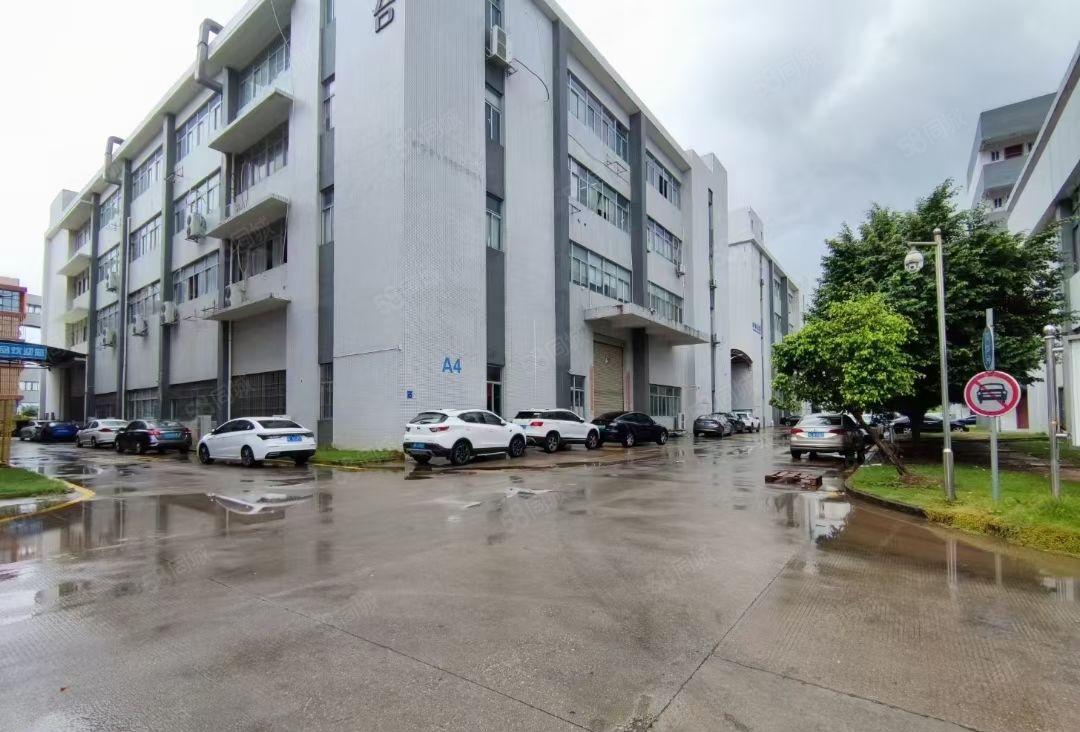 塘厦镇新出独院厂房分租一栋12400平方，水电齐全，豪华装修