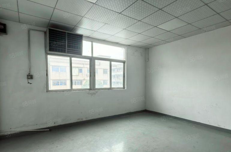 尾盘10元！塘厦靠深圳二楼1400平实际面积出租，带豪华装修