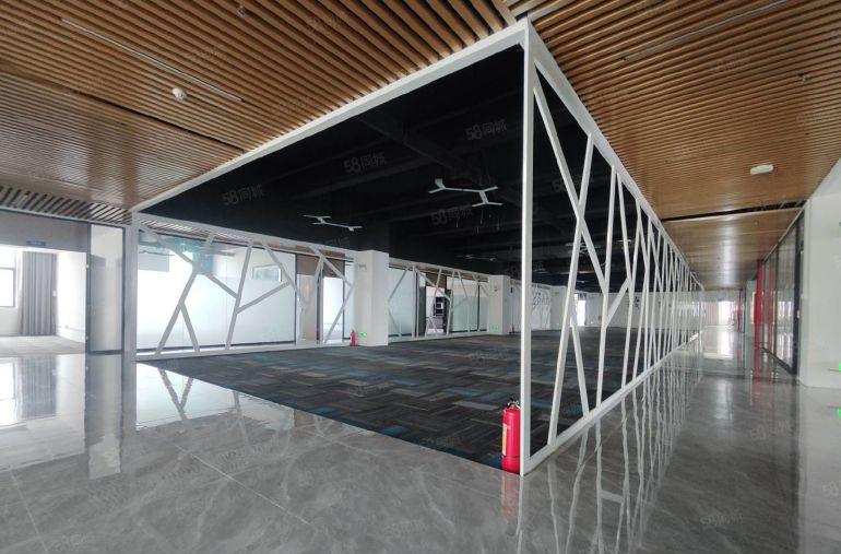 东莞塘厦科苑城全新豪华装修办公室，空地大，3吨电梯，拎包生产