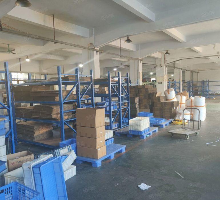 塘厦莲湖原房东一楼950平标准厂房出租，带装修办公室，实际租