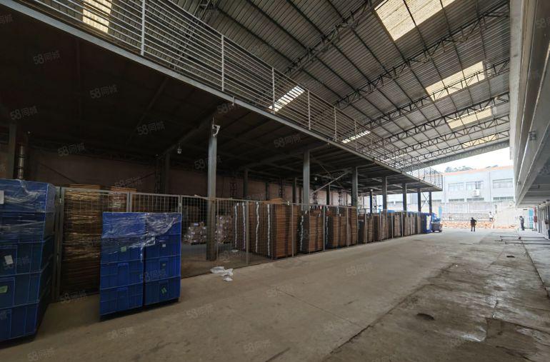 塘厦龙背岭1至3楼10200平厂房出租，可整租可分租，空地大