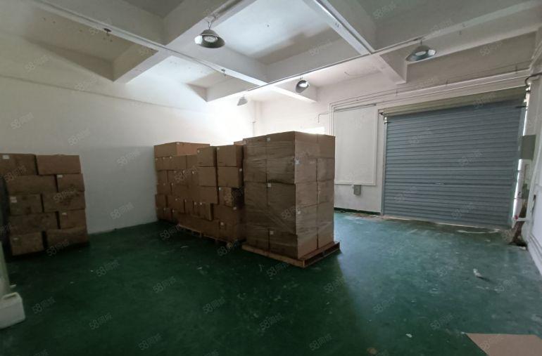 塘厦工业园内一楼320平仓库厂房出租，现成办公地坪漆可进大车