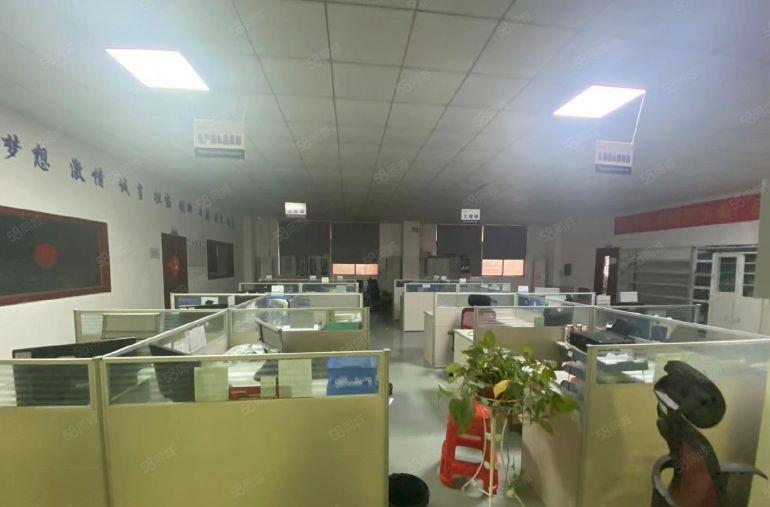 塘厦科苑新出楼上1200平无尘车间，带办公室装修，配5吨电