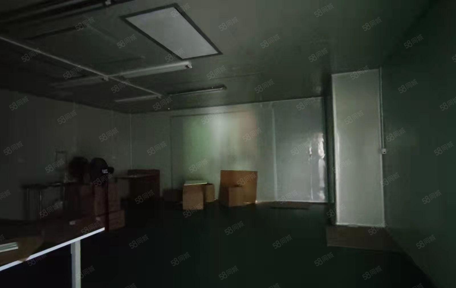 塘厦镇凤凰岗新出二楼560平米标准厂房出租