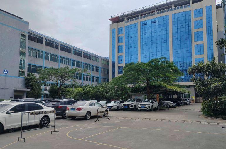 东莞塘厦精装修3楼1680平零公摊13元原房东厂房出租