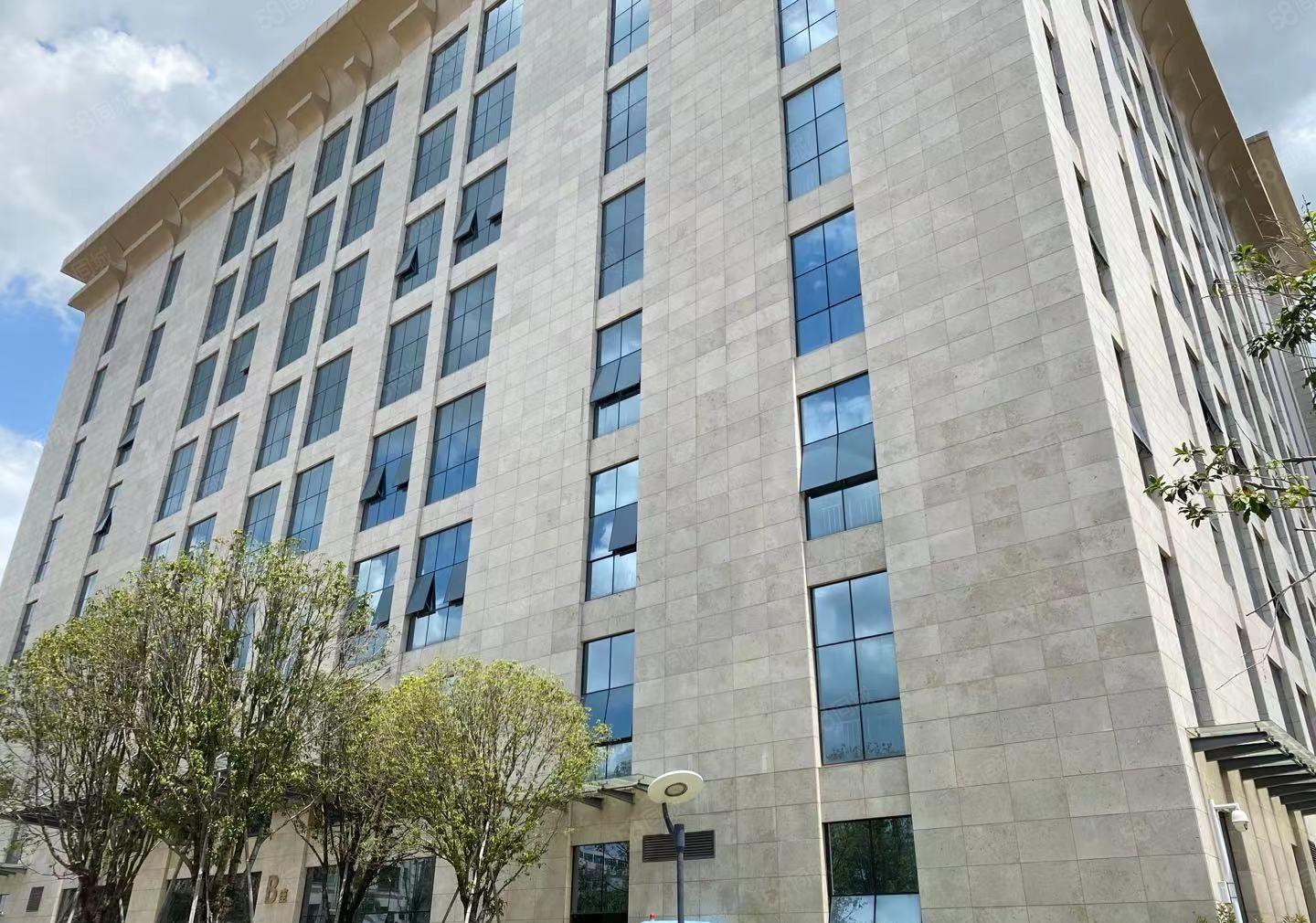 塘厦平山工业园30000平厂房，空地大交通便，税收抵租金