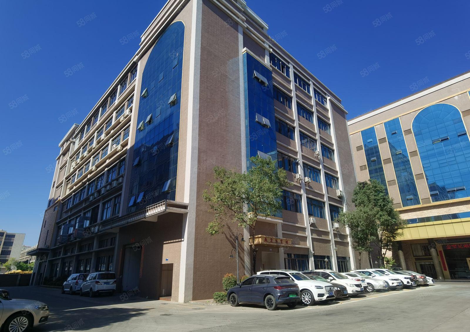 塘厦工业中心科苑城新出2500平带装修厂房仓库出租，形象好