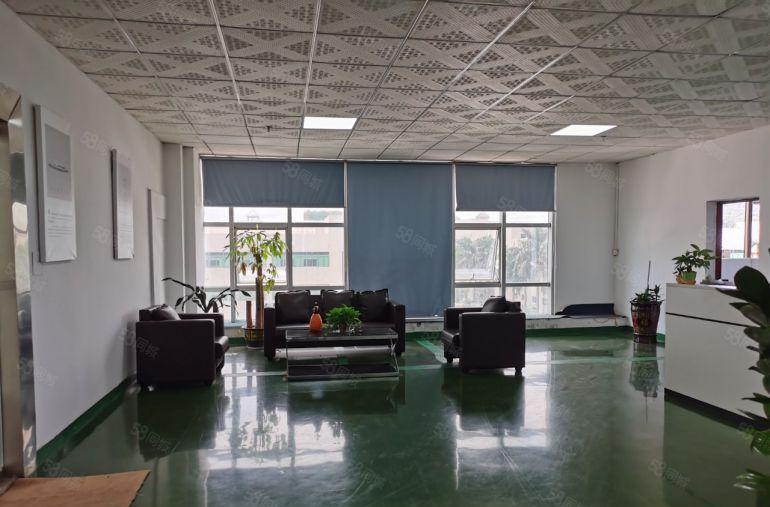 塘厦科苑城新出原房东楼上2600平厂房仓库出租，大小分租