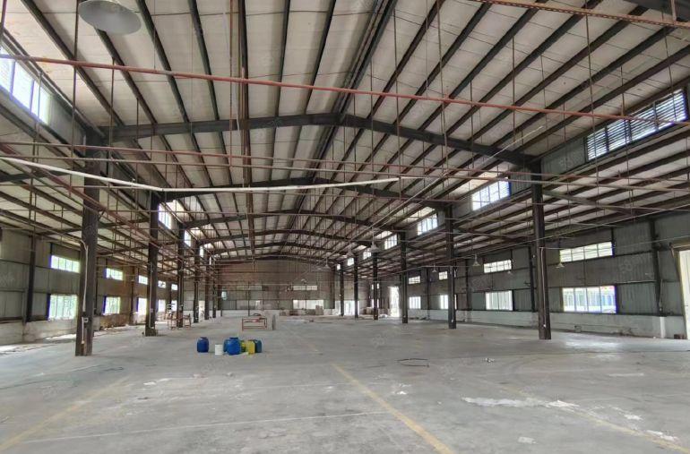 寮步凫山单一层独门独院6200平方厂房出租，现成办公室空地大