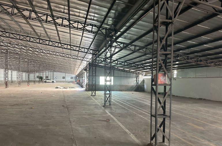 寮步新出原房东8米高钢构厂房出租