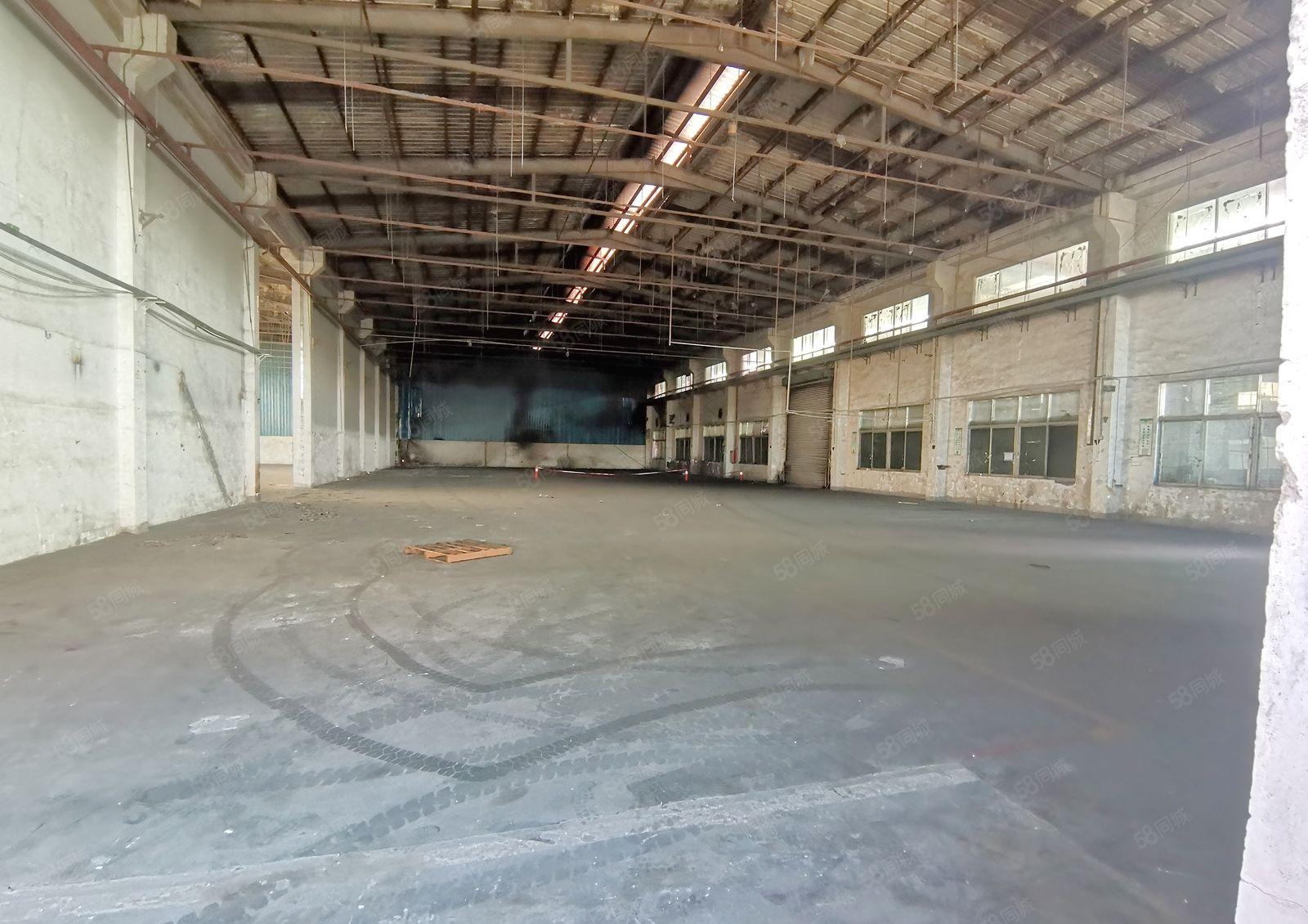 独院单一层9米高厂房仓库招租3300平方米