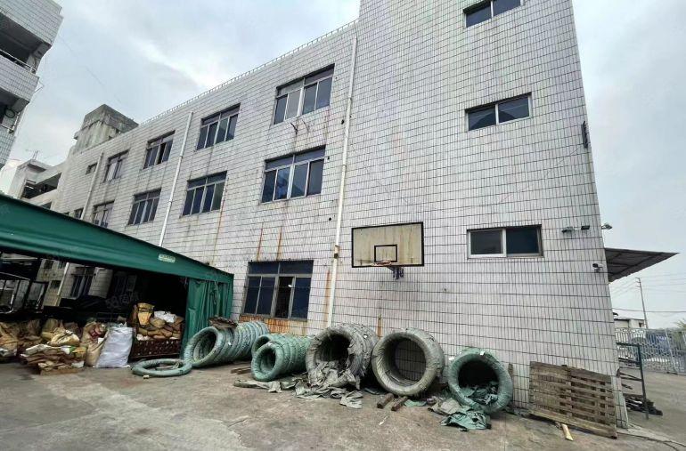 寮步经典独门独院，总面积3800，出租15元