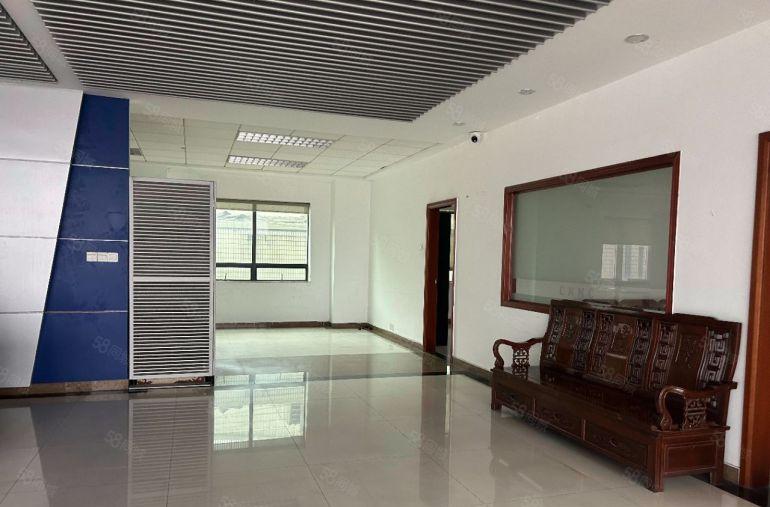 寮步原房东 独院单一层 厂房900平方米 带航车，滴水13米