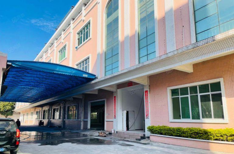 寮步镇下岭贝村原房东厂房出租 面积11000平方 形象好