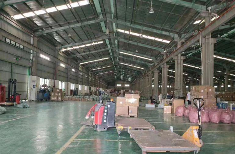 寮步海关单一层钢构出租2000平,带卸货平台,可分租