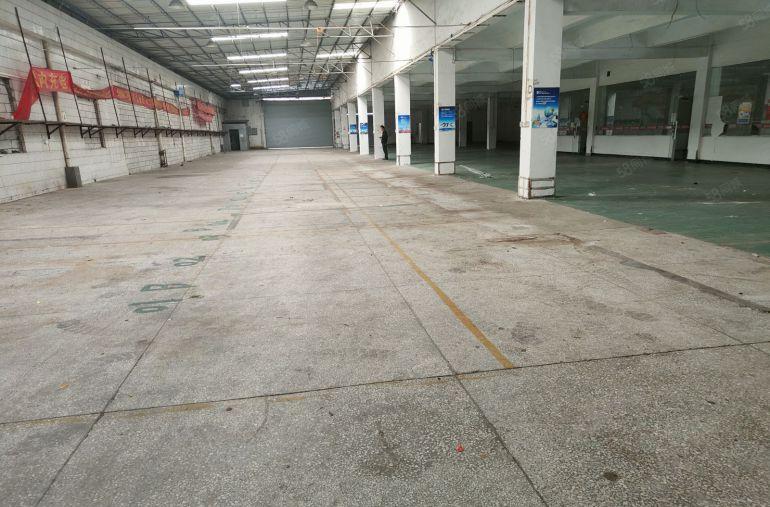 寮步泉塘原房东2500平一楼带现成办公室出租