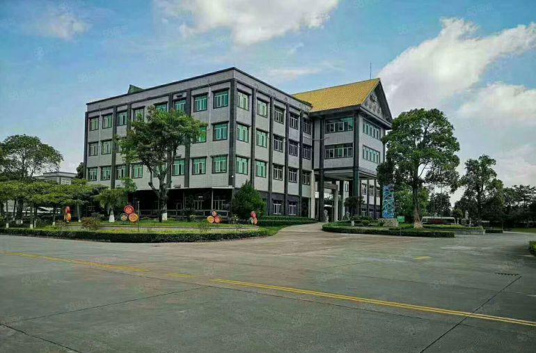 寮步华南工业区独院花园式厂房10000平方，形象好