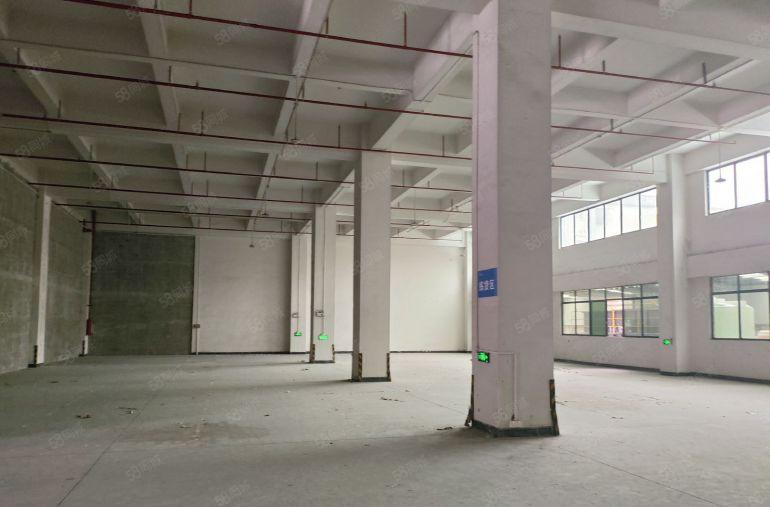 寮步镇重工业厂房出租一楼2200方带牛角带卸货平台园区空地大