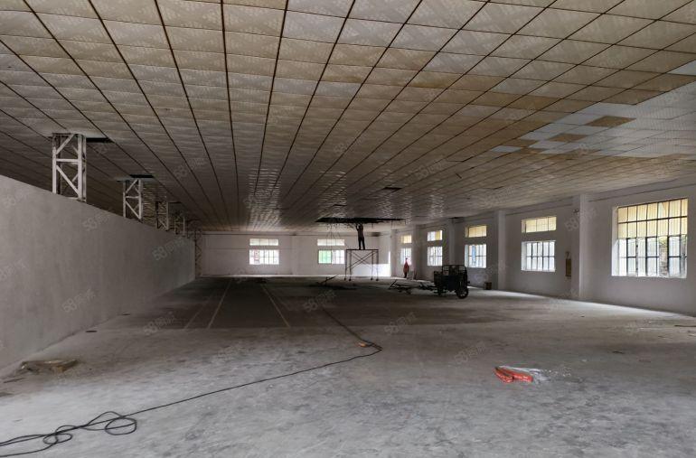 寮步原房东独院2000平方，可以分租有现成办公室，水电齐全，