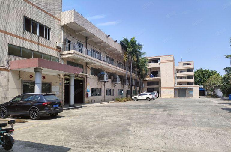 寮步华南城一楼6.2米高，现成航车，空地超大，带现成注塑环评