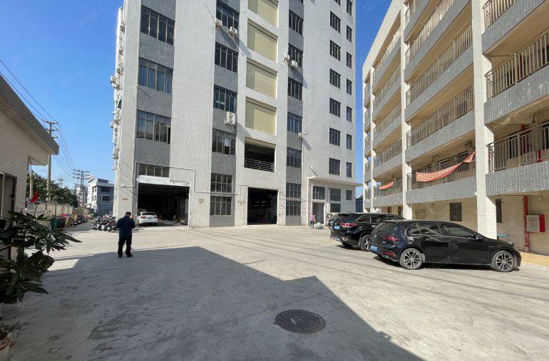 标准一楼厂房 高度7.5米带现成4部10吨行车 水电齐全