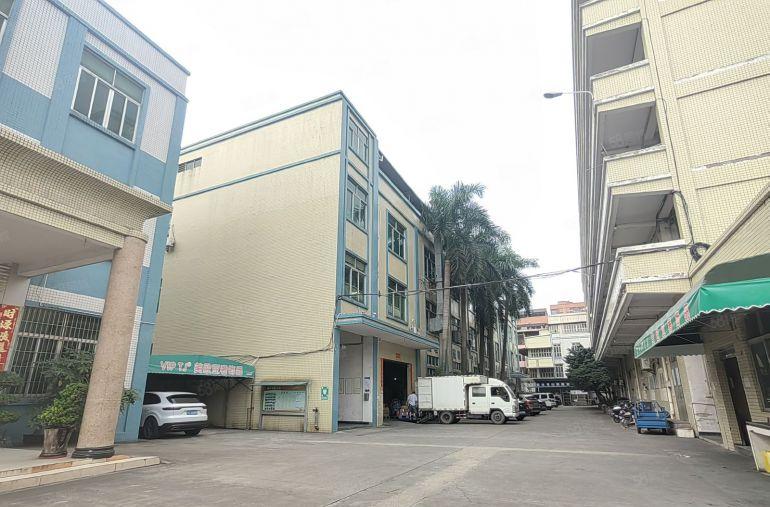 寮步原房东层高六米现成装修形象好交通便利独门独院厂房