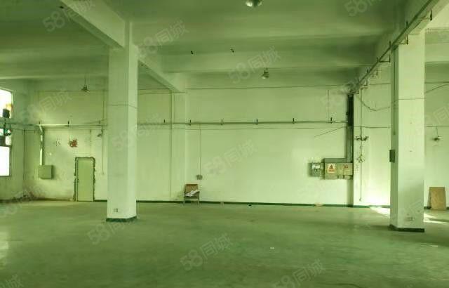 寮步 下岭贝 一楼 厂房 800平方,价格便宜，急租!
