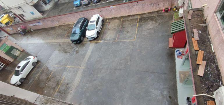 小独院3150方整租，优点宿舍要不要，都行，是实际面积