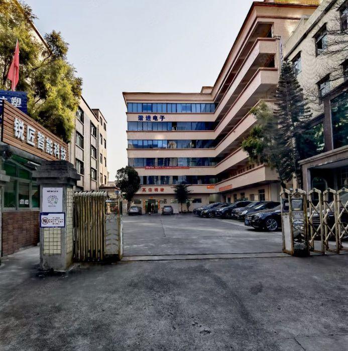 东莞寮步横坑开发商标准厂房1800至7200平带水电带装修