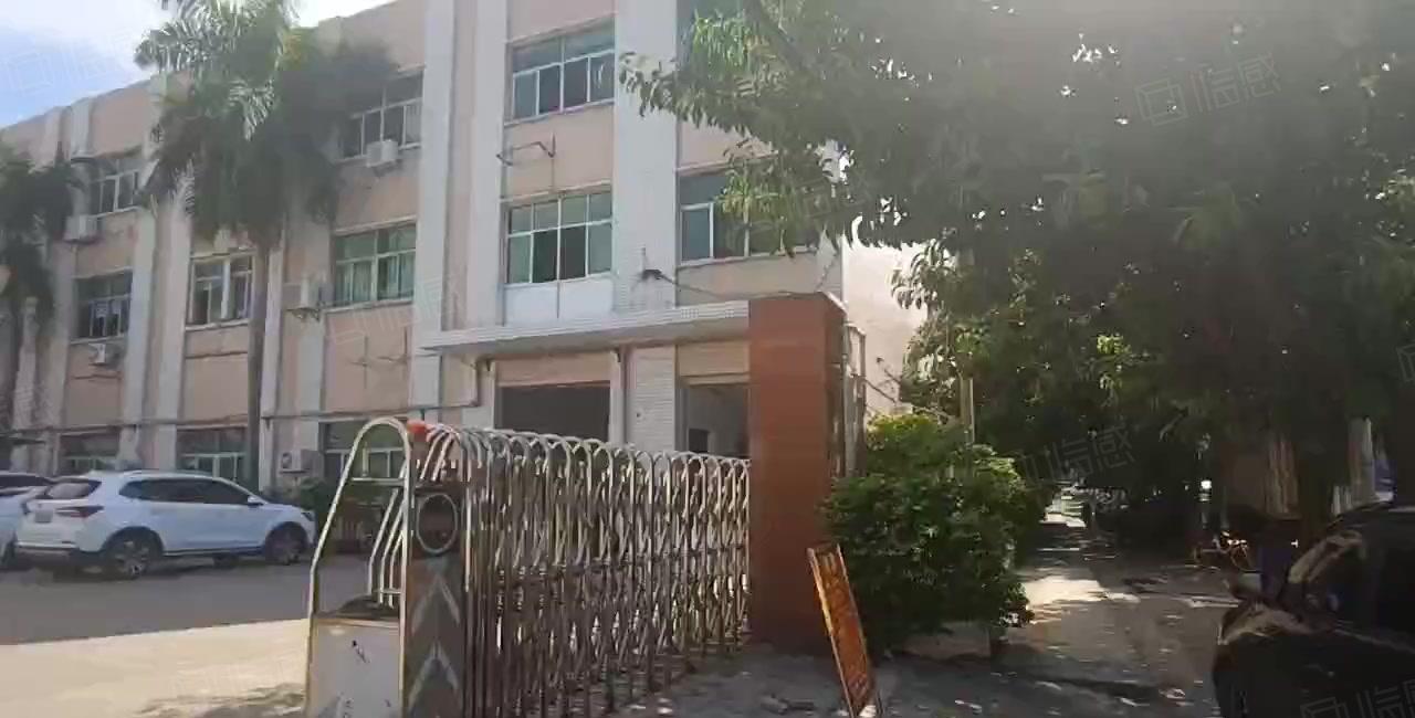 寮步横坑8500平方独院厂房低价出租，现成水电，办公室装修