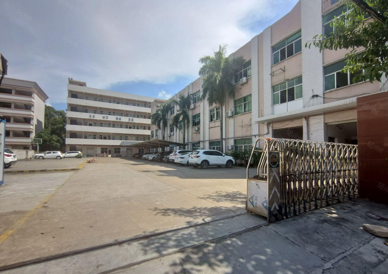 寮步横坑8500平方独院厂房低价出租，现成水电，办公室装修