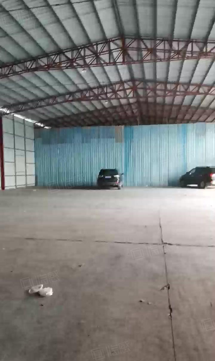 寮步镇单一层厂房1200平方带现成水电办公室装修