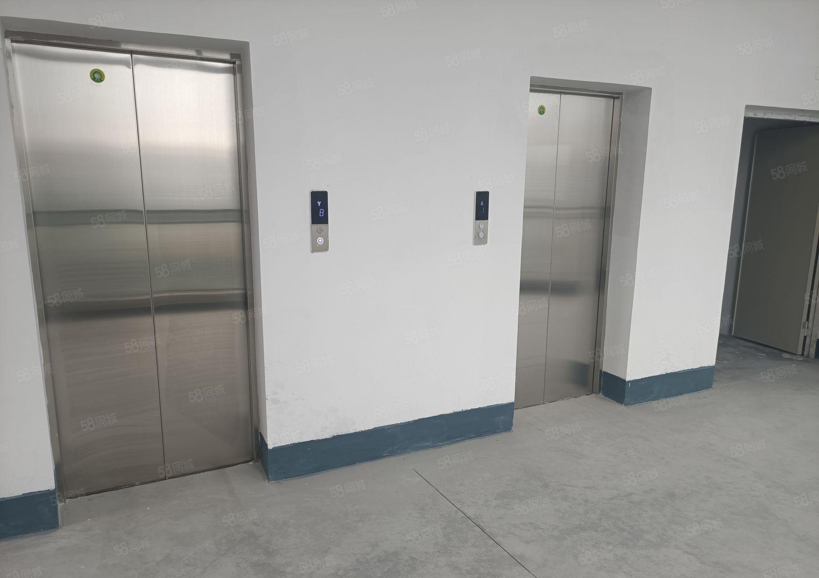 寮步新建厂房出租5000平方，13块，形象高端超大空地