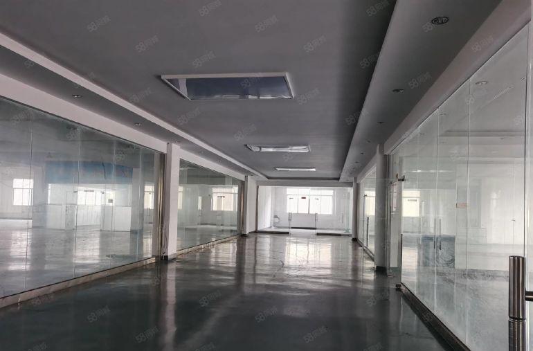 寮步华南城工业区二楼厂房出租2500平米现成装修