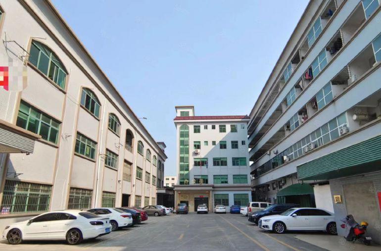 寮步独门独院9900平方厂房出租，15块