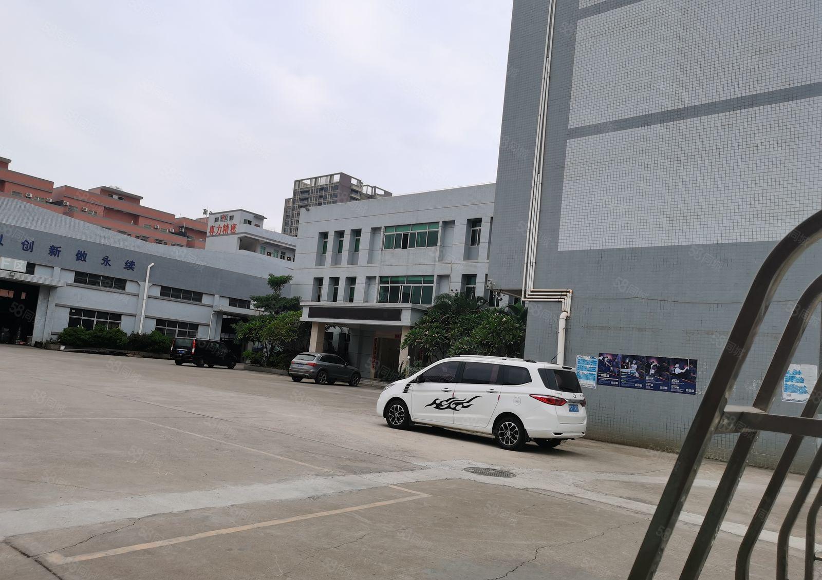 寮步镇独门独院钢结构厂房9000平方，宿舍1500平方