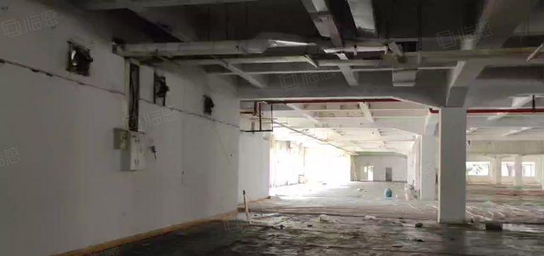 寮步横坑一楼10000平方厂房出租，也可做仓库，配豪华写字楼