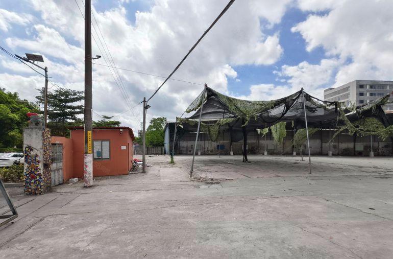 寮步镇小独院，钢构4000平方价格13元，高度9米，形象好