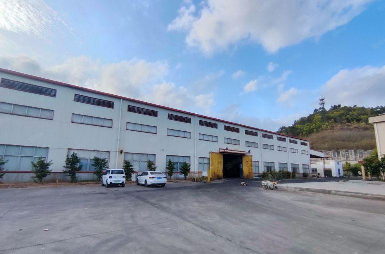 寮步原房东钢构独院厂房 高度10米 带行车适合各种行业空地大