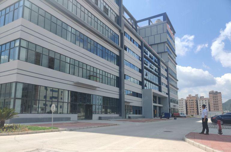 原房东无公摊8元寮步东坑3千平无公摊一楼仓库厂房出租大小可分