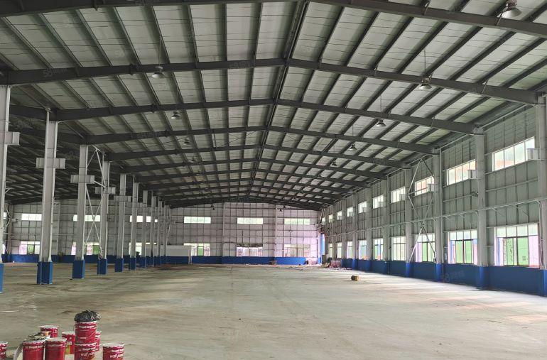 寮步全新10米高钢结构独门独院11500平方厂房出租空地超大