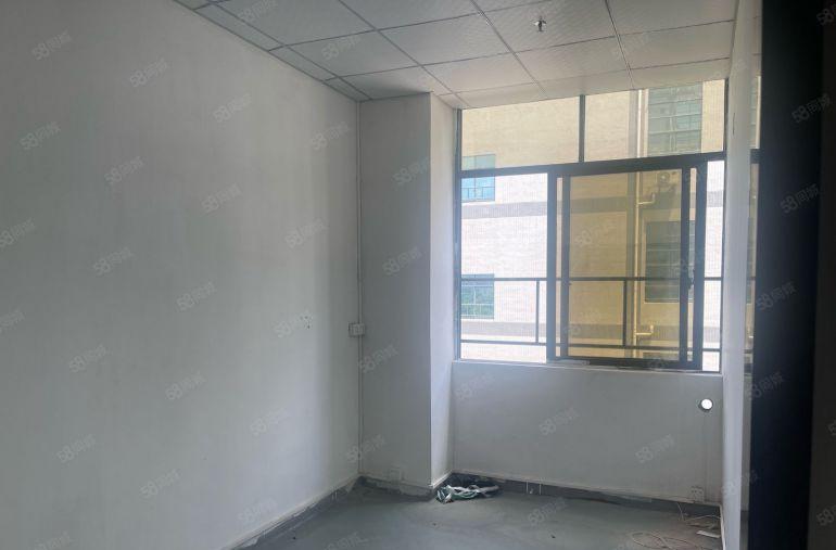 寮步紧邻松山湖带精装修楼上850平 4吨货梯 独立客梯