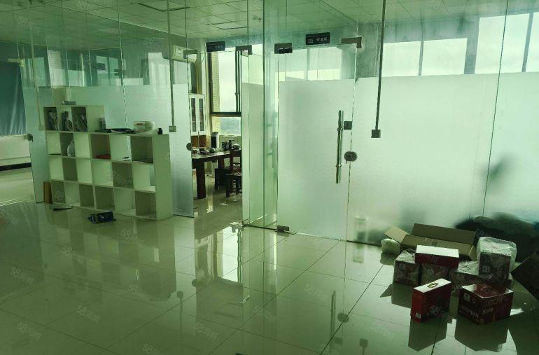 寮步泉塘标准独院厂房1000平方出租 精装修