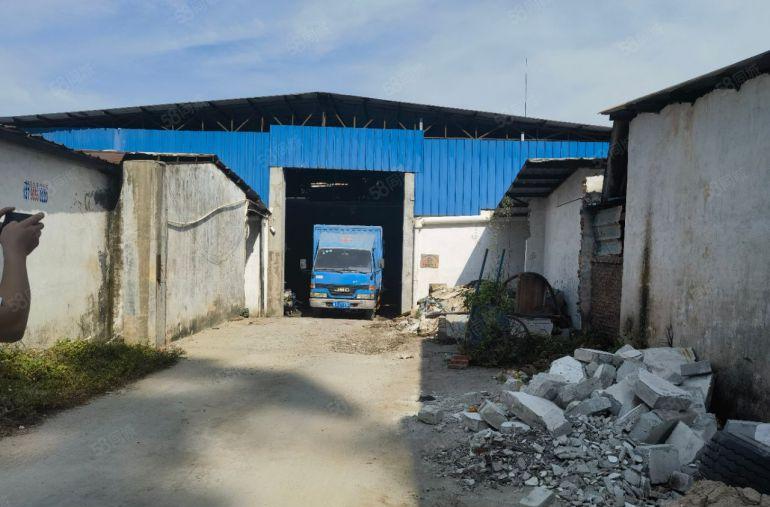 寮步镇(独院厂房)钢构单一层950平方，出租18元