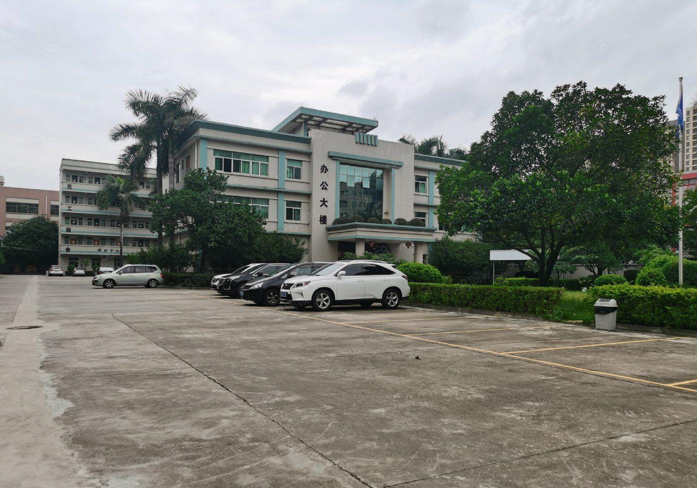 寮步百业电子城花园式带红本1300平厂房出租 超大空地形象佳