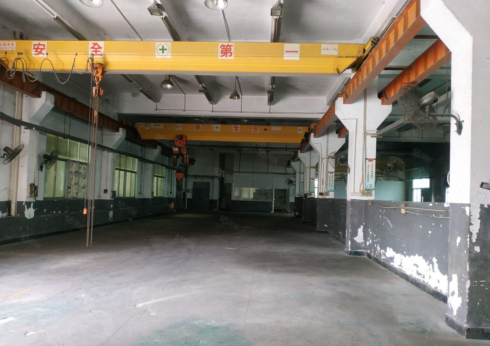 寮步凫山工业区新出一楼2000平出租 现成行车 水电齐全